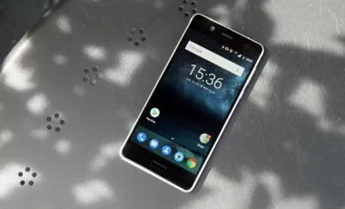 بررسی نوکیا 5 یا Nokia 5 : میان رده‌ای زیبا، خوش قیمت و متفاوت!