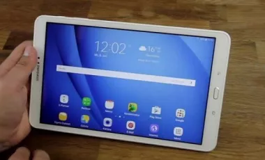 بررسی Samsung Galaxy Tab A T585 (گلکسی تب ای 10 اینچی 2016)