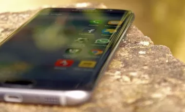 بررسی گلکسی اس 7 اج سامسونگ (Samsung Galaxy S7 Edge)