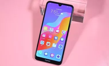 نقد و بررسی هوآوی Honor 8A (آنر 8A): قیمت عالی و دوربین خوب