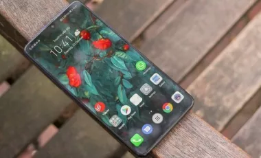 نقد و بررسی میت 20 هوآوی (Huawei Mate 20): زیبا و خاص