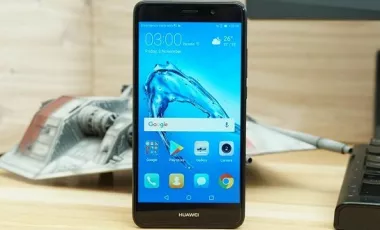 نقد و بررسی هوآوی Y7 Prime 2017 : میان‌ رده‌ای با باتری خوب!