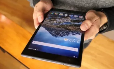 نقد و بررسی تبلت Tab3 8 Plus لنوو: خوش قیمت و کارآمد