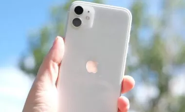 نقد و بررسی آیفون 11 اپل (iPhone 11): آیفون خوش قیمت اپل